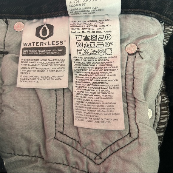 NWT levi’s 501 jean shorts - Picture 5 of 6